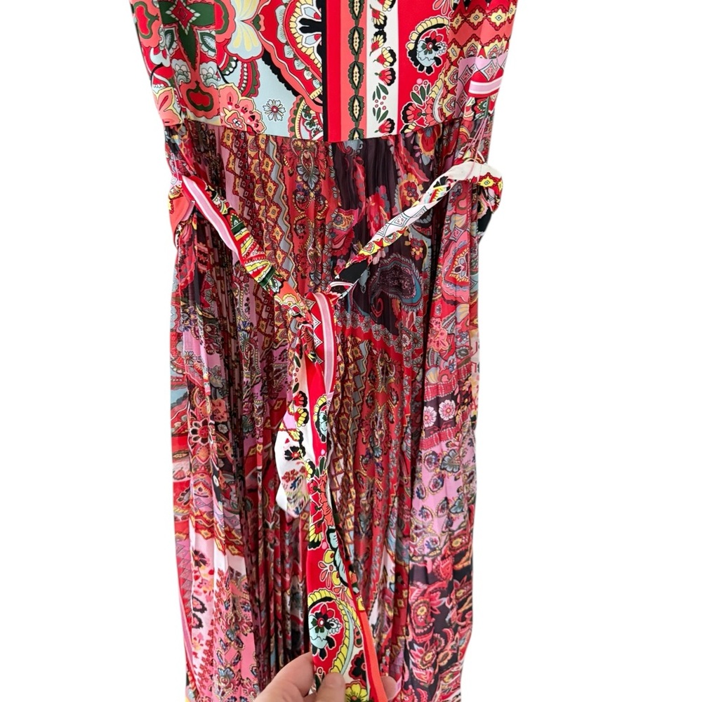 Alice + Olivia Deonna Pleated Maxi Dress - Picture 10 of 11